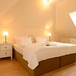 Apart Otel Hotelanlage Tarnewitzer Hof 3*