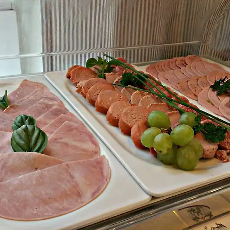 Aparthotel Hotelanlage Tarnewitzer Hof 3*