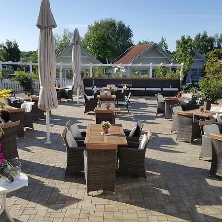 Hotelanlage Tarnewitzer Hof Hotel apartamentowy 3*